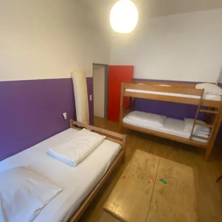 Freiraum Hostel Kreuzberg-3